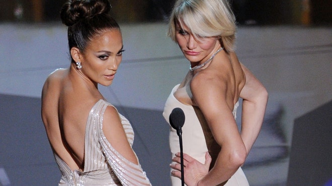 JLO Oscars.jpg